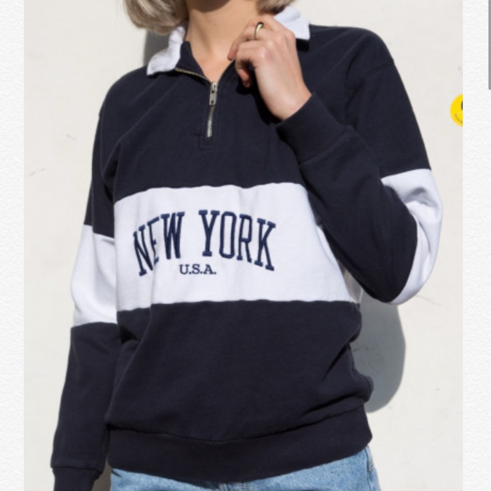 Brandy Melville NEW YORK HALF-ZIP SWEATSHIRT